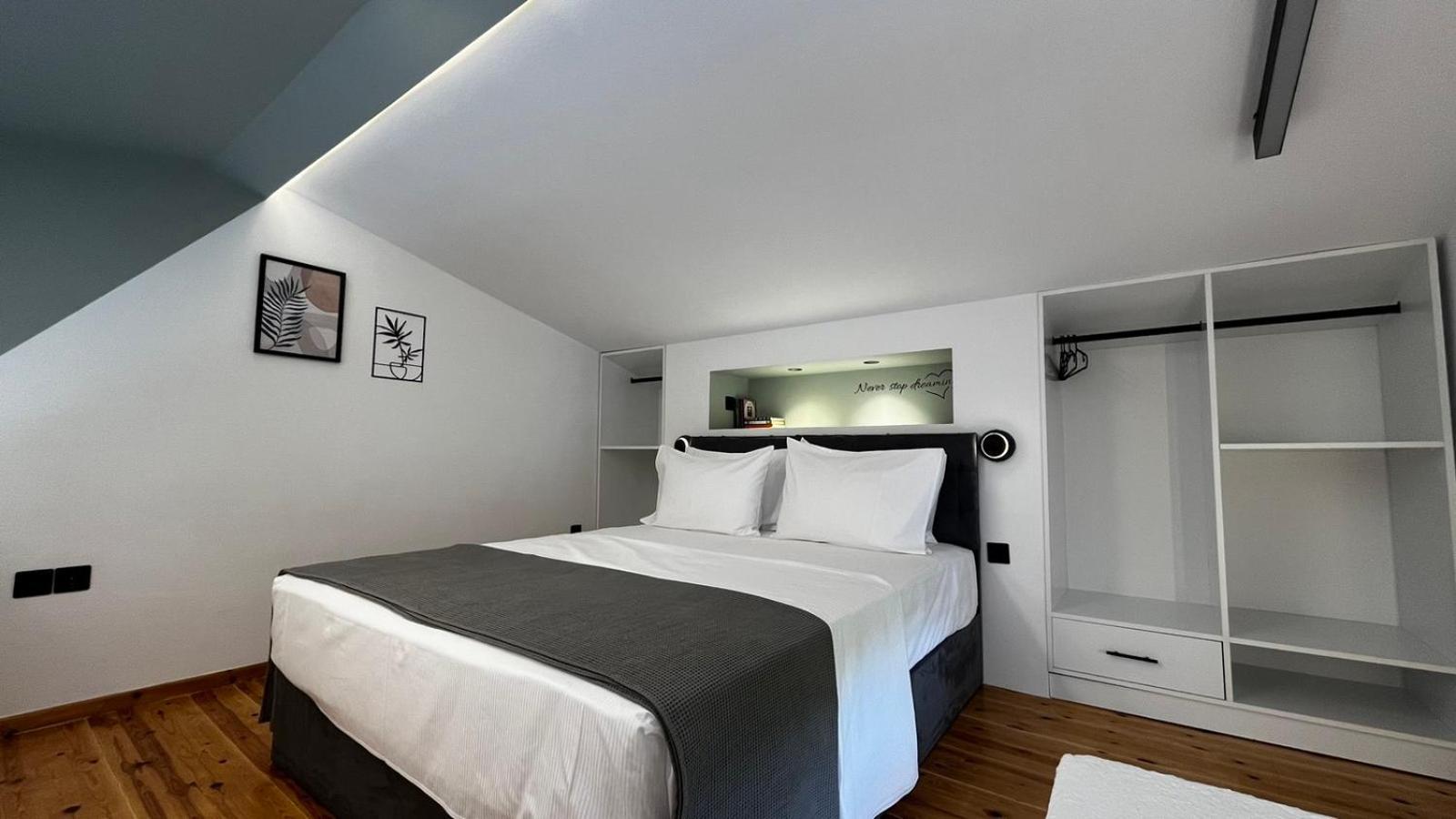 Armonia Seaside Lofts Apartment Marónia Bagian luar foto